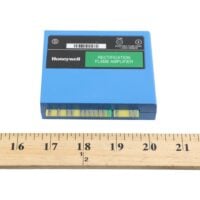 Honeywell R7847A1033 Flame Amplifier with ruler for dimensions