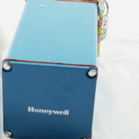 C7076A1007 Honeywell UV Flame Detector