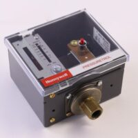 L4079B1058 Honeywell Pressuretrol Controller